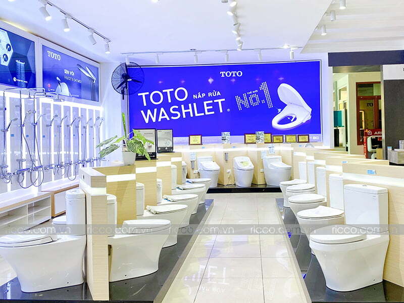 showroom thiết bị vệ sinh toto
