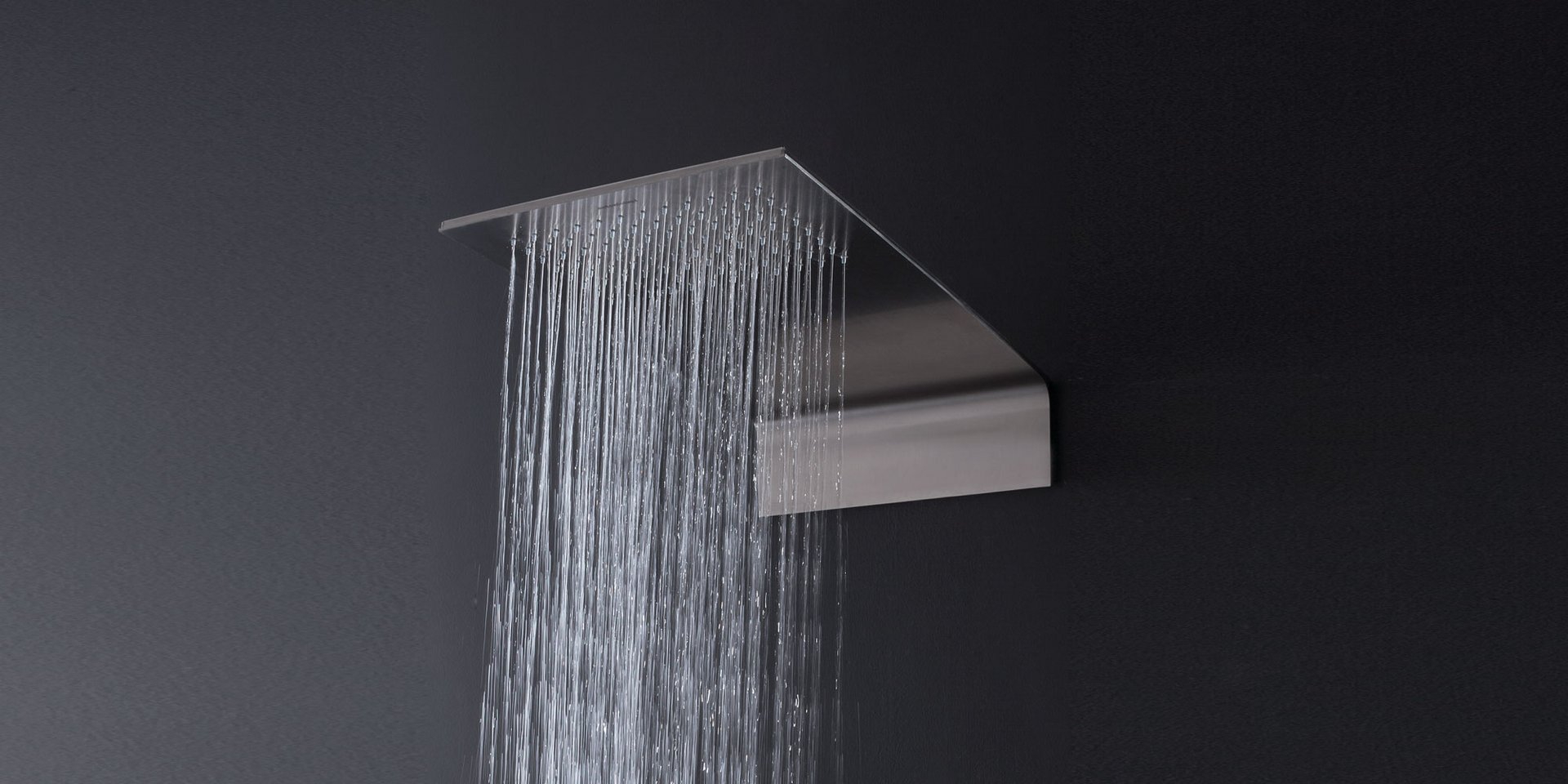 Thiết bị vệ sinh giá gốc tại Hải Dương cung cấp sản phẩm vòi tắm hoa sen TOTO chính hãng giá tốt