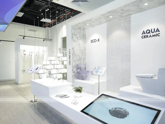 thiết bị vệ sinh Inax tại showroom